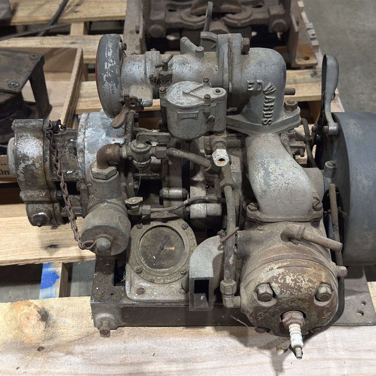 Edwards Model 85 Brass Gear Drive Water Pump.