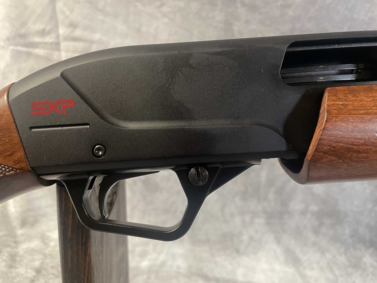 #4614-•-winchester-sxp-20-ga-pump-action-shotgun,-sn:-tr6022-046792sp-image-14