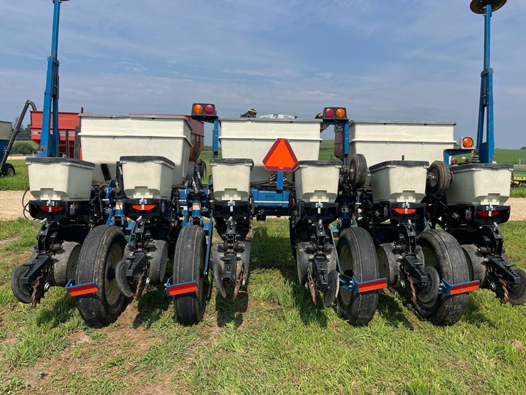 kinze-3000-image-6
