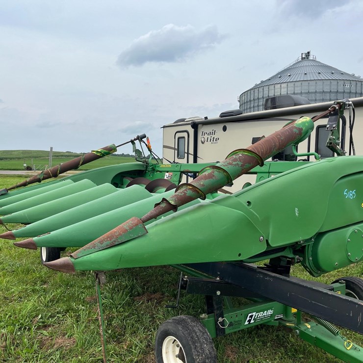 JOHN DEERE 606C