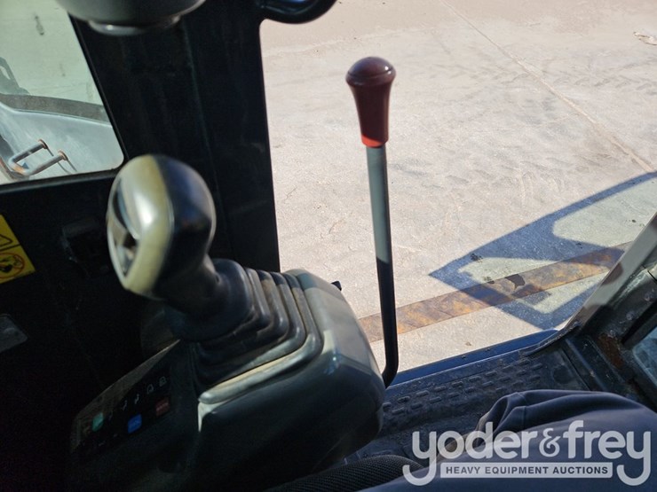 2019-doosan-dx85r-3-image-33