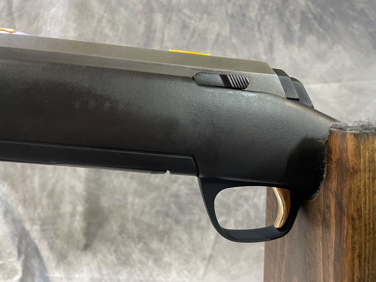 #4593-•-browning-x-bolt-hunter-243-win-bolt-action-rifle,-sn:-24668yw354-image-18