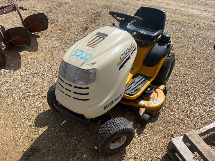 cub-cadet-lt1046-image-2