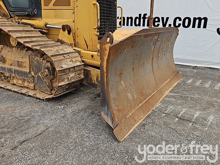 2008-caterpillar-d6n-xl-image-9