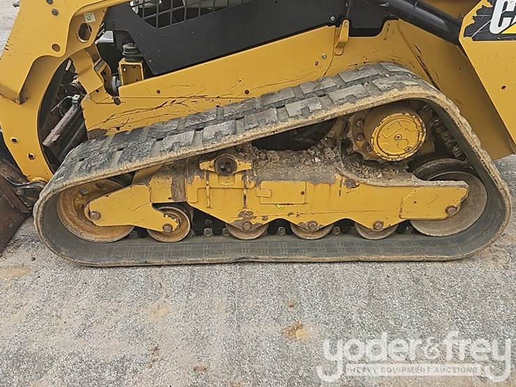 2017-caterpillar-259d-image-15