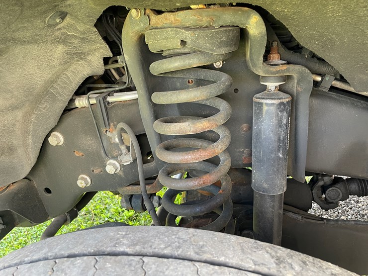 2016-ford-f550-image-47