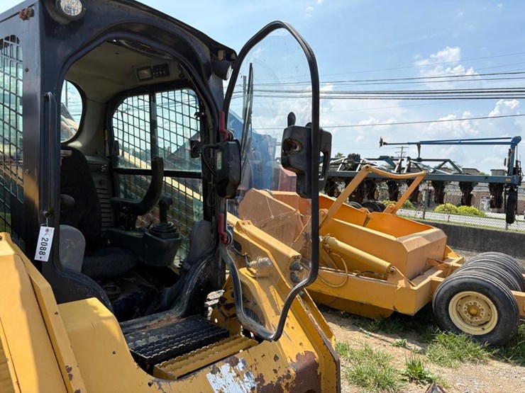2014-caterpillar-289d-image-29