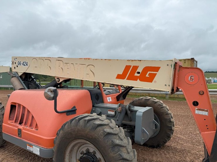 2004-jlg-g6-42a-image-25