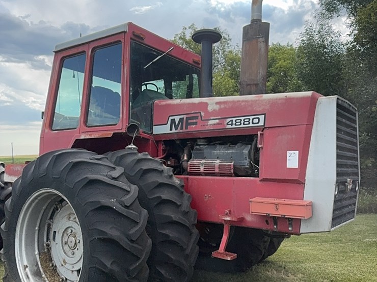 massey-ferguson-4880-image-14