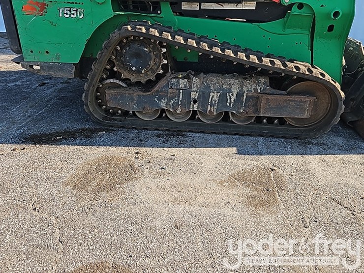 2019-bobcat-t550-image-18
