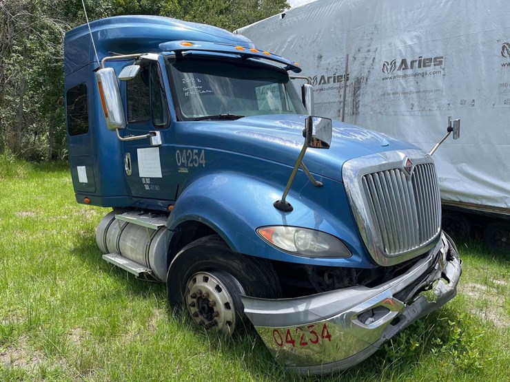 2012-international-prostar-image-2