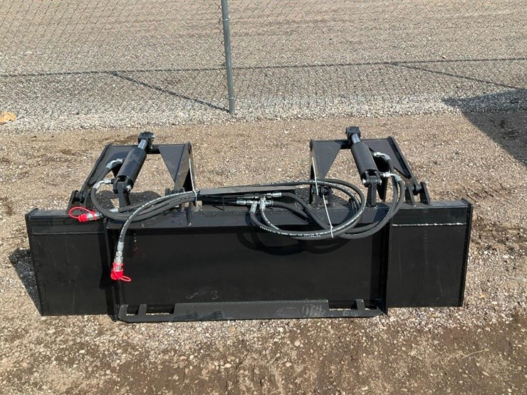 #1390-•-unused-skid-steer-plate-grabber-image-3