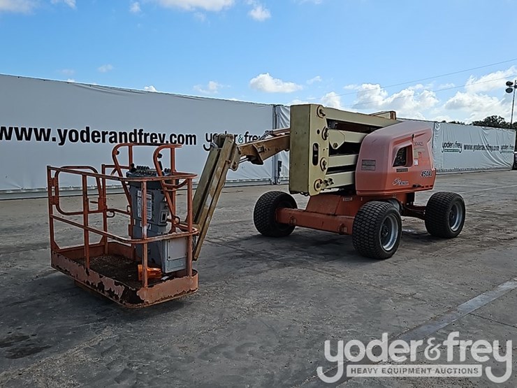 2019-jlg-450aj-image-1