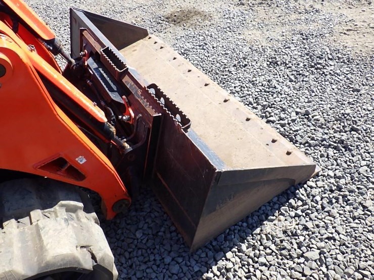2019-kubota-svl95-2s-image-9