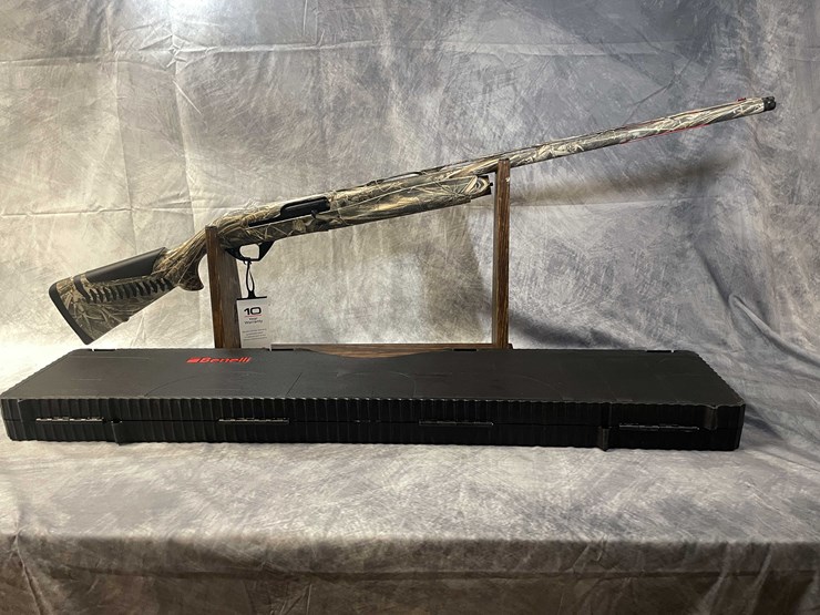 #4608-•-benelli-super-black-eagle-iii-12-ga.-semi-auto-shotgun,-sn:-u767017v-image-1