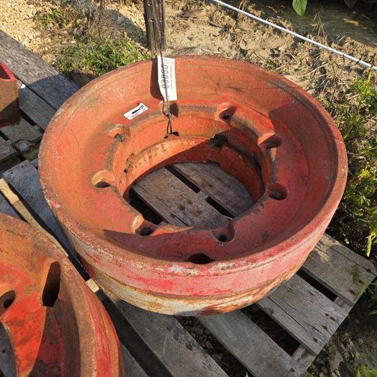#3850 • (2) FENDT REAR WHEEL WEIGHTS