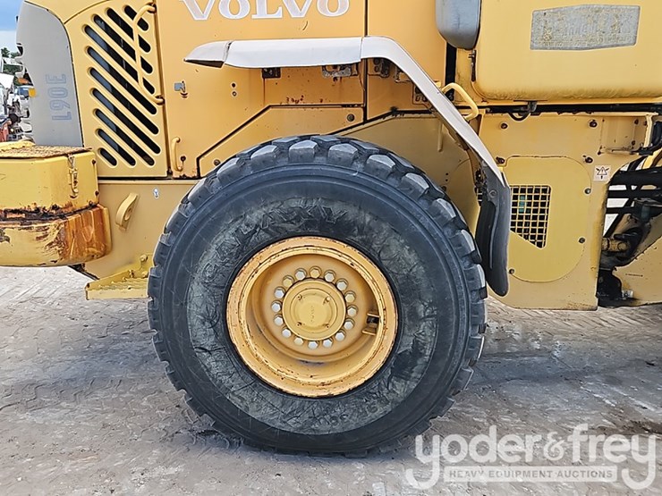2005-volvo-l90e-image-7