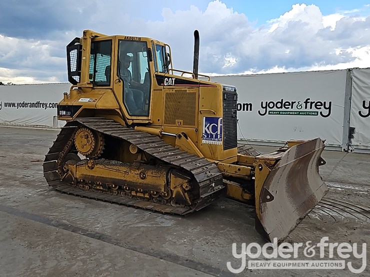 2005-caterpillar-d5n-image-6