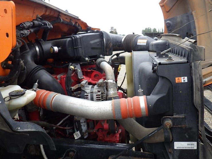 2013-ford-f750-image-21