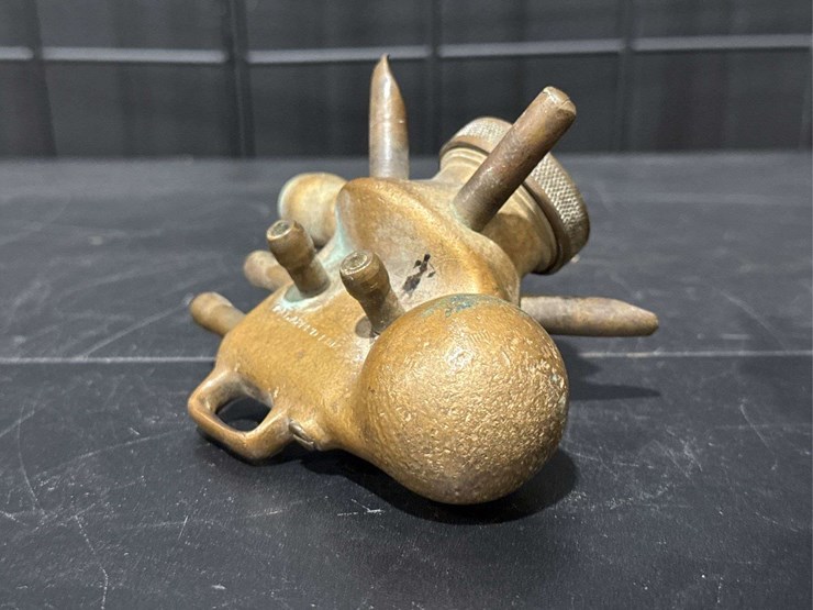 brass-milking-machine-claw-image-6