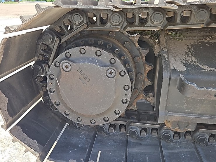 2021-caterpillar-320-image-9