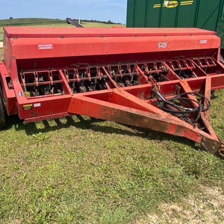 INTERNATIONAL 5100