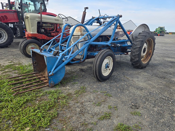 ford-8n-image-1