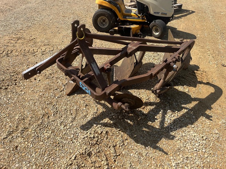 massey-ferguson-3-image-2