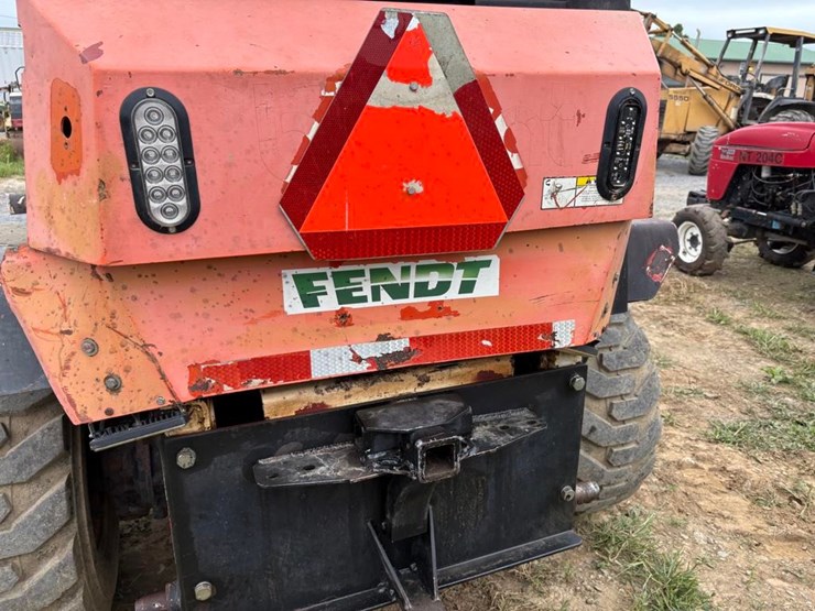 bobcat-2400-image-8