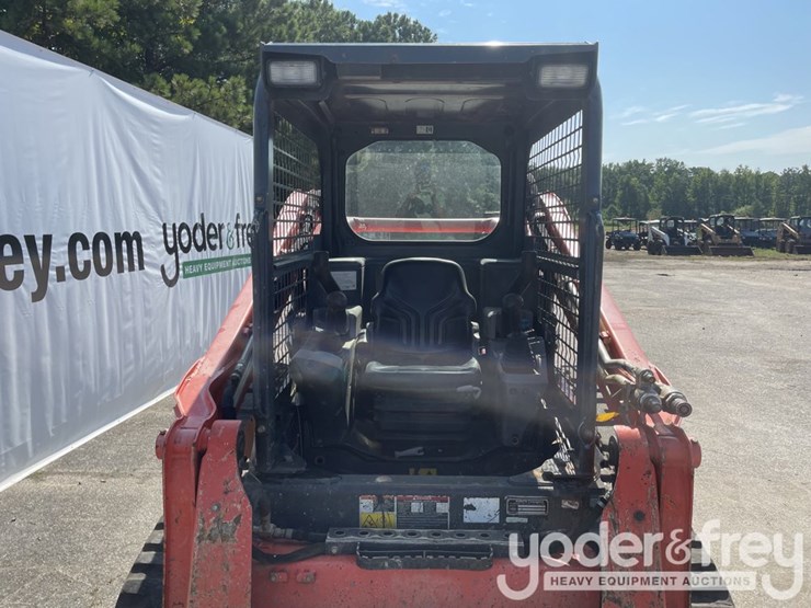 2020-kubota-svl65-2-image-25