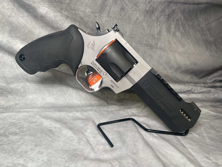 #4526-•-taurus-raging-hunter-454-casull-revolver,-sn:-agc081045-image-3