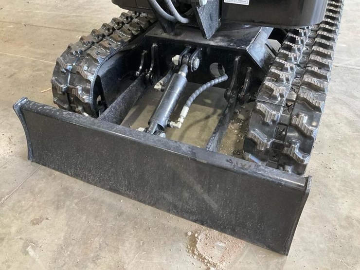 #1201-•-unused-future-ft13-mini-excavator-image-10