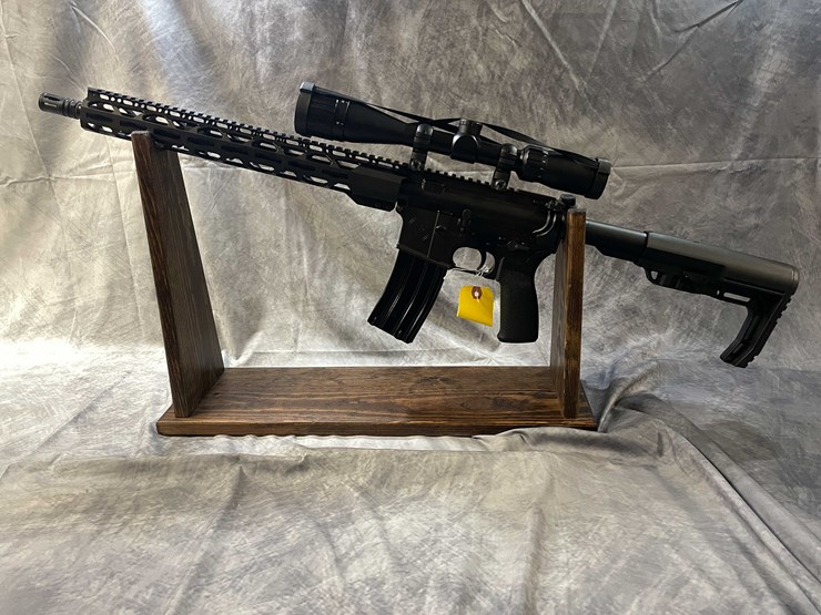 #4577-•-radical-firearms-ar-15-package-5.56-nato-semi-auto-rifle,-sn:-epg16v2-image-3