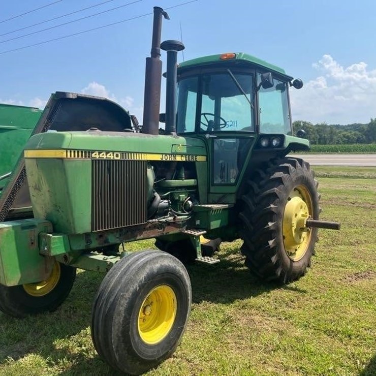 1978 JOHN DEERE 4440