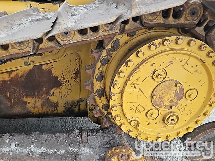 2005-caterpillar-d5n-image-22