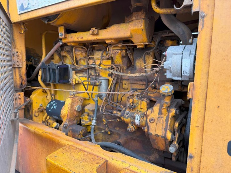deere-644b-image-37