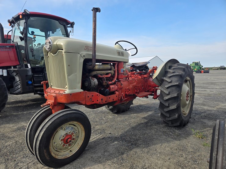 ford-900-image-1