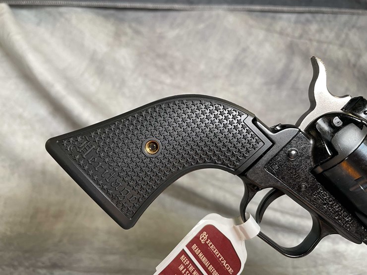 #4541-•-heritage-rough-rider-22lr-revolver,-sn:-1bh882376-image-6