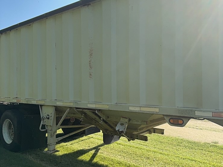 2000-36’-midland-model-gt-200-hopper-trailer,-electric-roll-tarp,-nice-shape-image-15