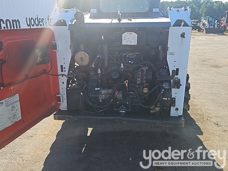 2019-bobcat-s550-image-20