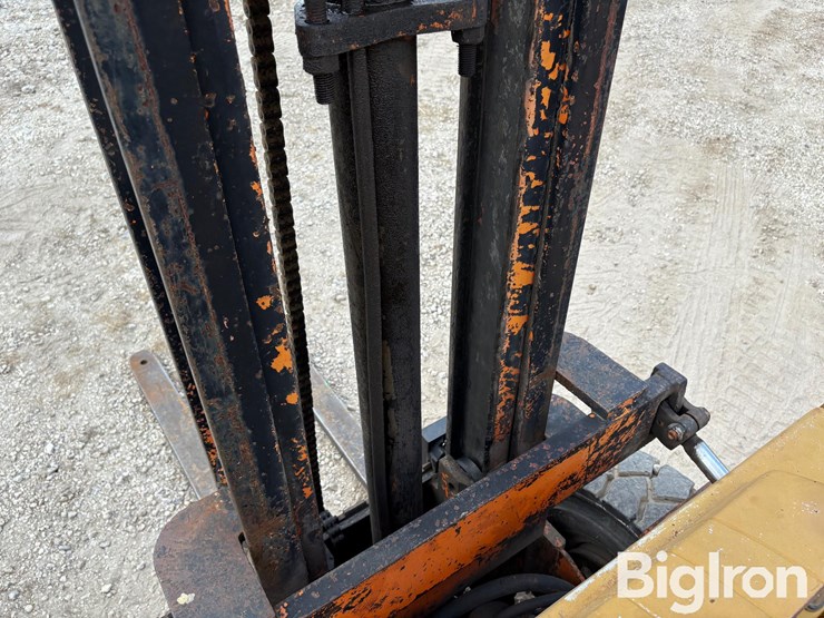 yale-propane-forklift-image-18