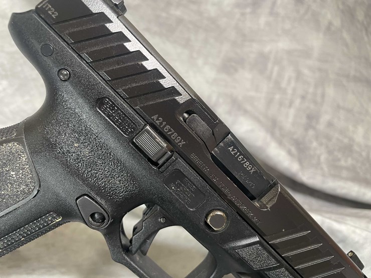 #4552-•-beretta-apx-a1-9mm-luger-pistol,-sn:-a216789x-image-9
