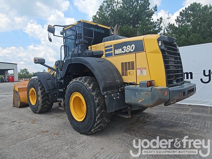 komatsu-wa380-image-3