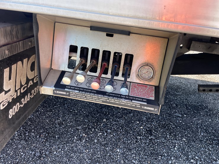 2016-ford-f550-image-19