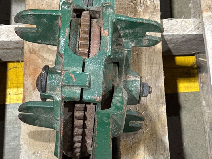 hand-operated-winch-or-cable-puller?-image-10