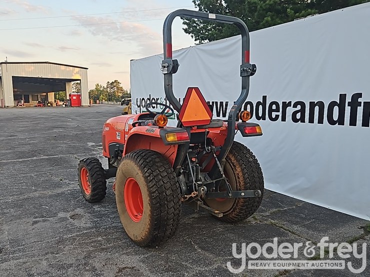 2020-kubota-l2501dt-image-3