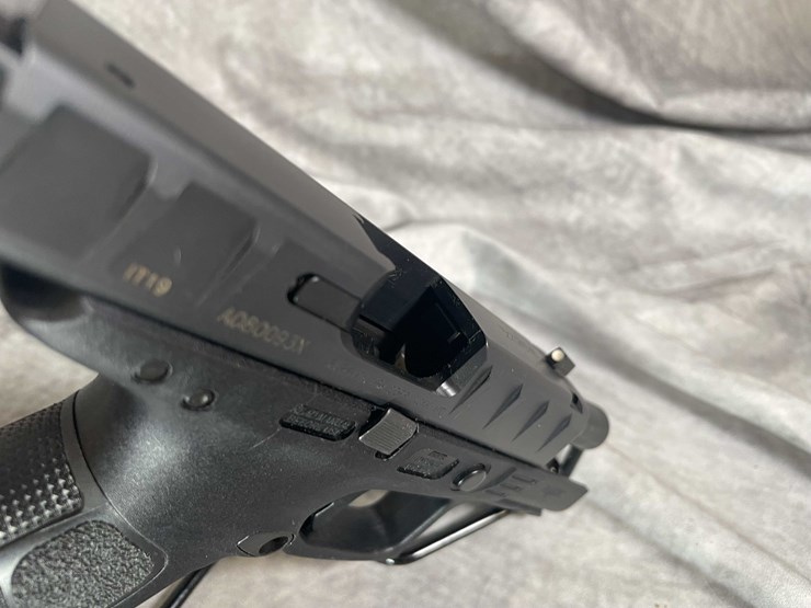 #4558-•-beretta-apx-centurion-9mm-luger-pistol,-sn:-a080093x-image-11
