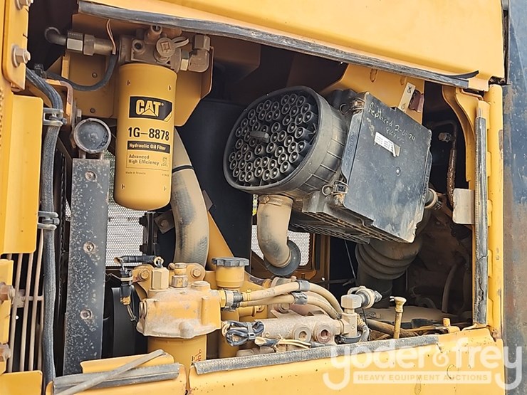 2008-caterpillar-d6n-xl-image-32