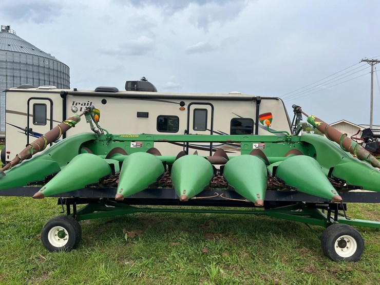 john-deere-606c-image-4