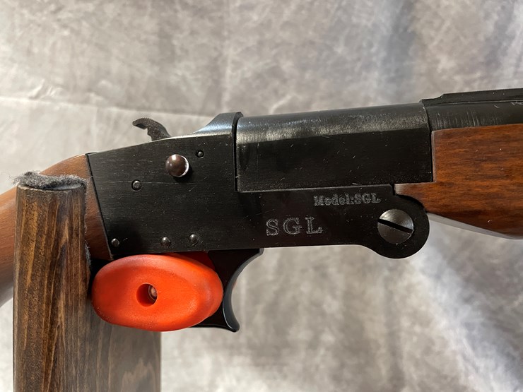 #4624-•-hatfield-gun-co-12-ga.-single-shot-shotgun,-sn:-12s24-000515-image-9